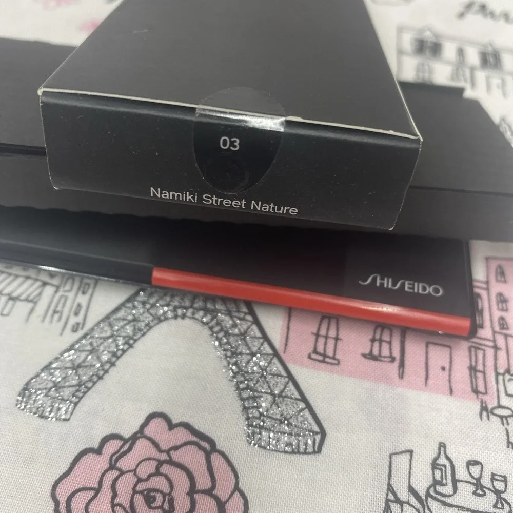 Shiseido GINZA‎ Tokyo Essentialist Eye Palette 03 Namiki Street Nature